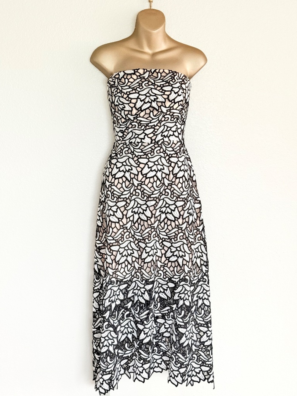 Keepsake Strapless Guipure Lace Formal Cocktail Wedding Guest Midi Dress Sz L